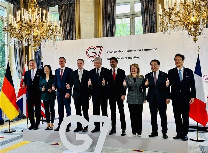  © Ministry of Foreign Affairs of Japan